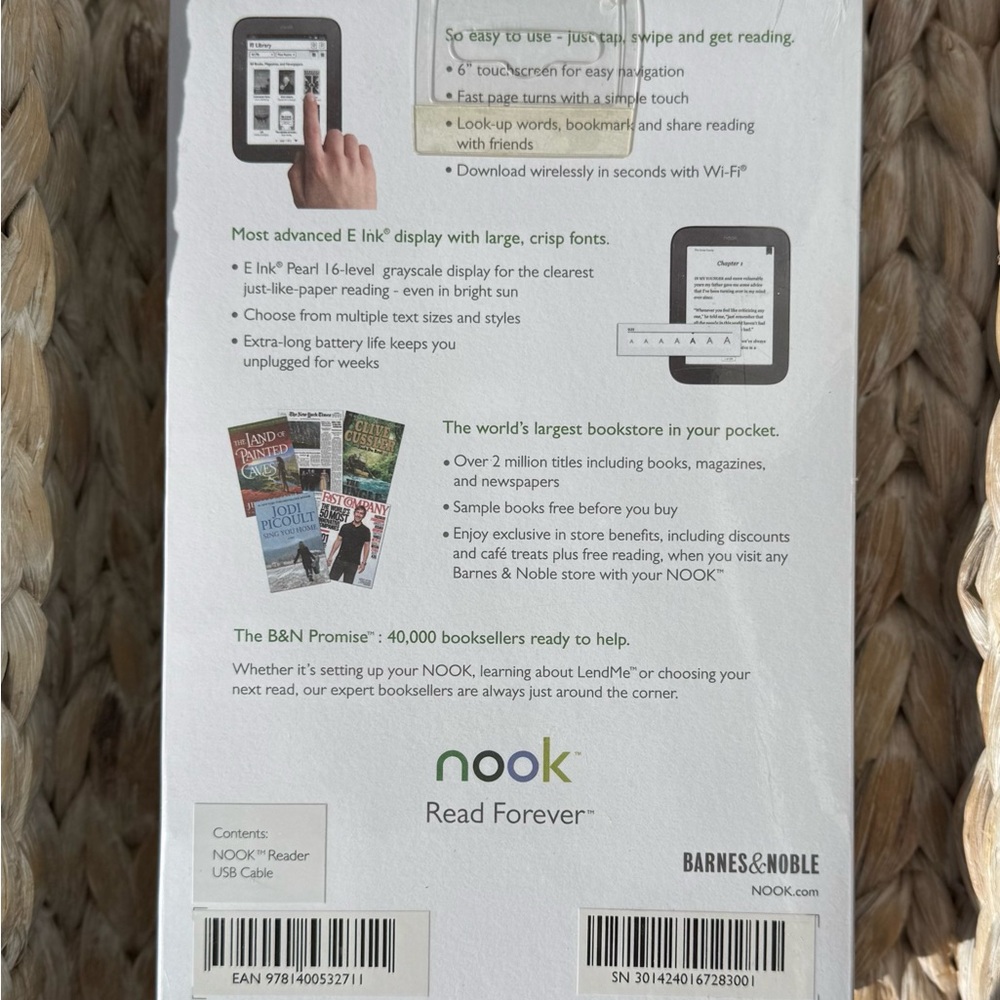 Nook Simple Touch eReader - Picture 3 of 3